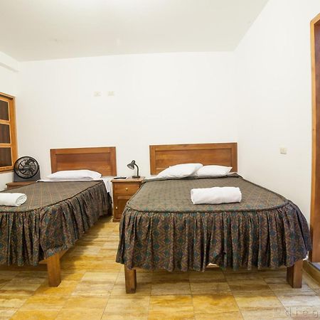 Hotel El Huarango Ica Bagian luar foto