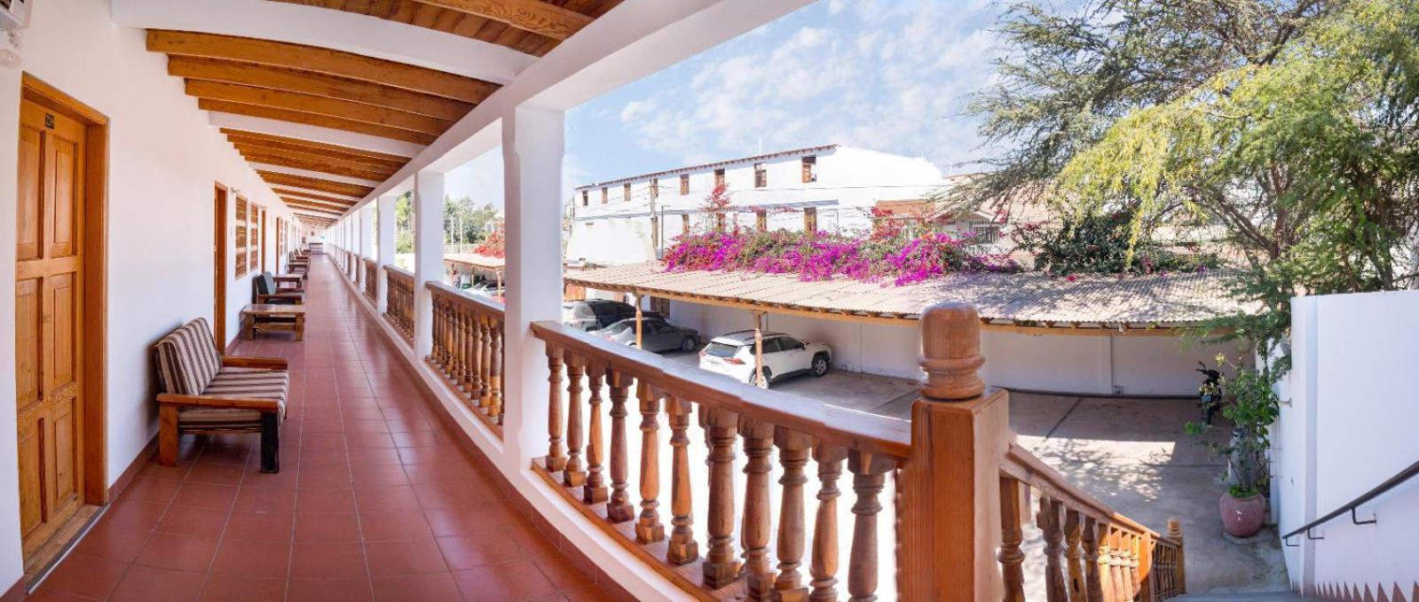 Hotel El Huarango Ica Bagian luar foto
