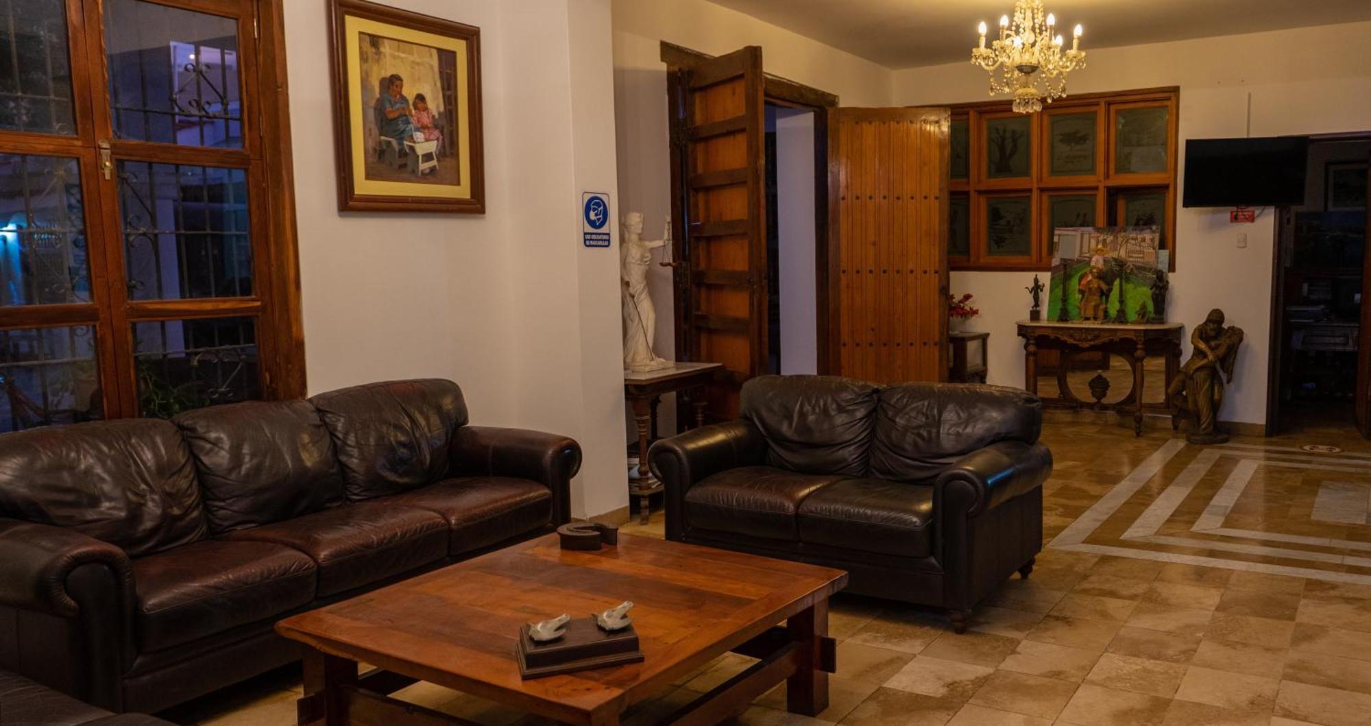 Hotel El Huarango Ica Bagian luar foto